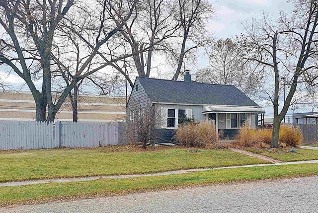 21878 Grandy Street, Clinton Township, MI 48035