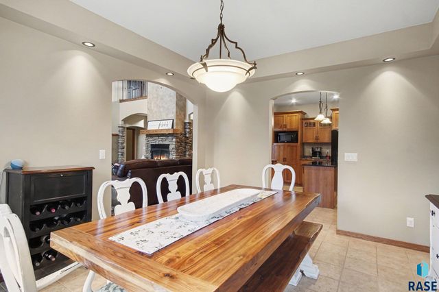 2423 S Serenity Dr Drive, Watertown, SD 57201