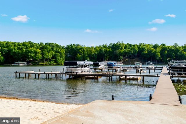 248 OAKWOOD DR, Mineral, VA 23117