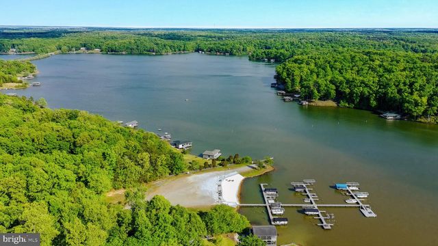 248 OAKWOOD DR, Mineral, VA 23117