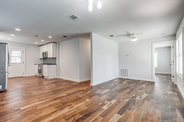 311 CLARENCE ST, San Antonio, TX 78212