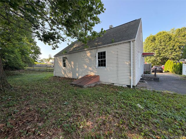 25 Monterey Place, Yonkers, NY 10710