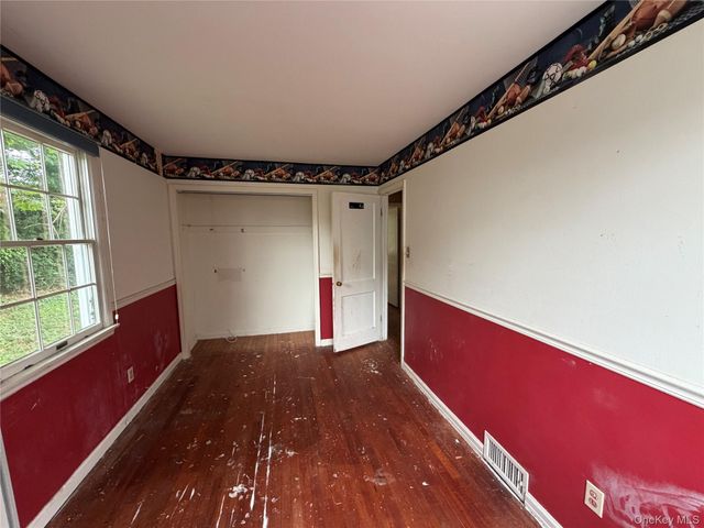 25 Monterey Place, Yonkers, NY 10710