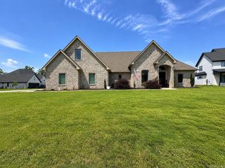 5305 Bentwater Drive, Benton, AR 72002