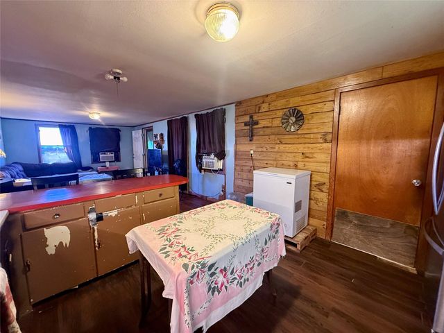 2527 Bastrop Street, Angleton, TX 77515