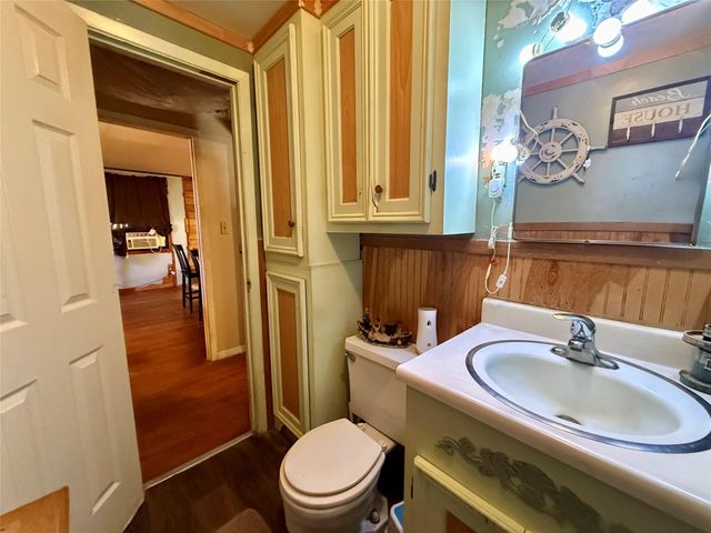 2527 Bastrop Street, Angleton, TX 77515