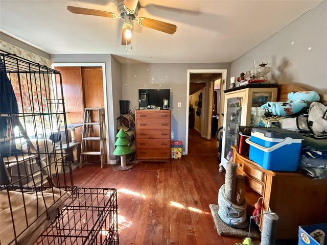 2527 Bastrop Street, Angleton, TX 77515