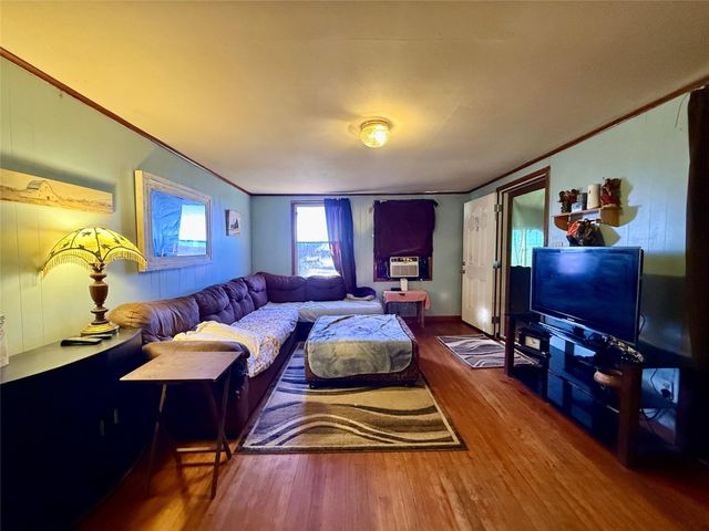 2527 Bastrop Street, Angleton, TX 77515