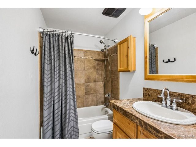 9615 W Chatfield Ave A, Littleton, CO 80128