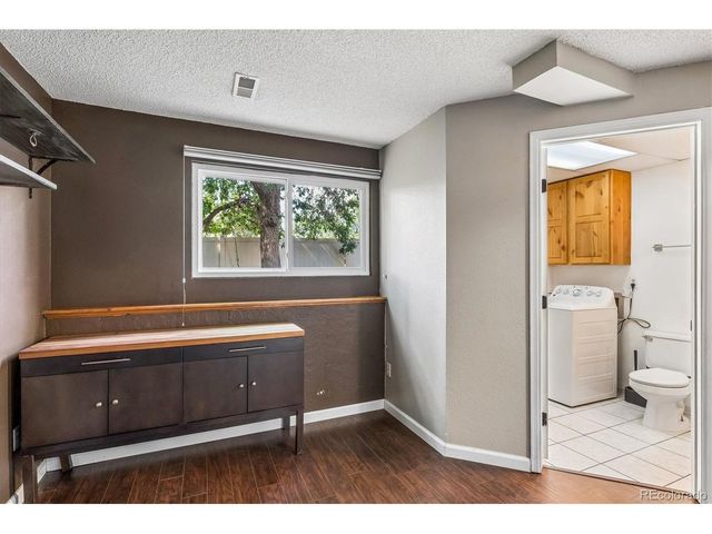 9615 W Chatfield Ave A, Littleton, CO 80128