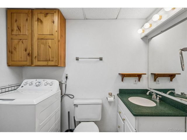 9615 W Chatfield Ave A, Littleton, CO 80128