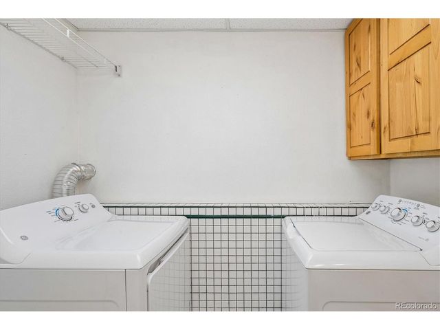 9615 W Chatfield Ave A, Littleton, CO 80128