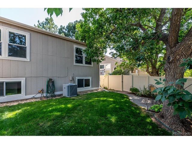 9615 W Chatfield Ave A, Littleton, CO 80128