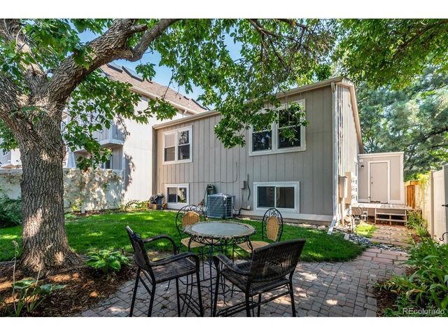 9615 W Chatfield Ave A, Littleton, CO 80128