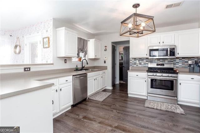 144 Silverleaf Lane, Dallas, GA 30157