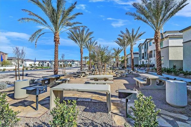 12264 Radiant Sunrise Road 3, Las Vegas, NV 89183