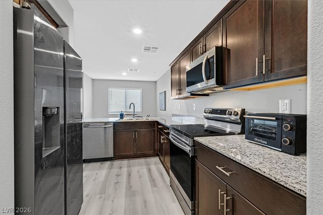 12264 Radiant Sunrise Road 3, Las Vegas, NV 89183