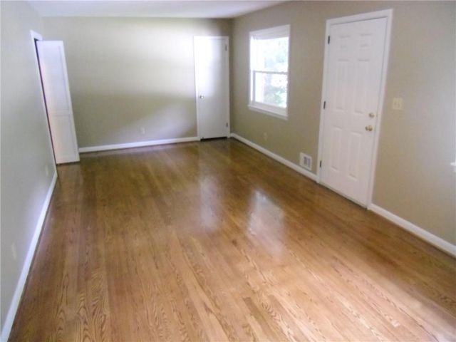2604 Princess Lane SE, Marietta, GA 30067