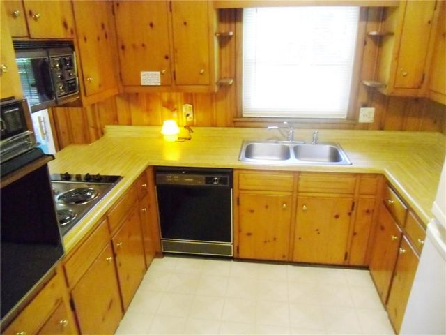 2604 Princess Lane SE, Marietta, GA 30067