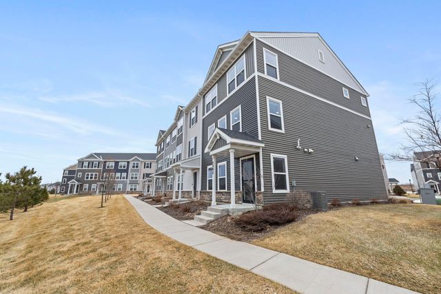 5882 156th Street W, Apple Valley, MN 55124