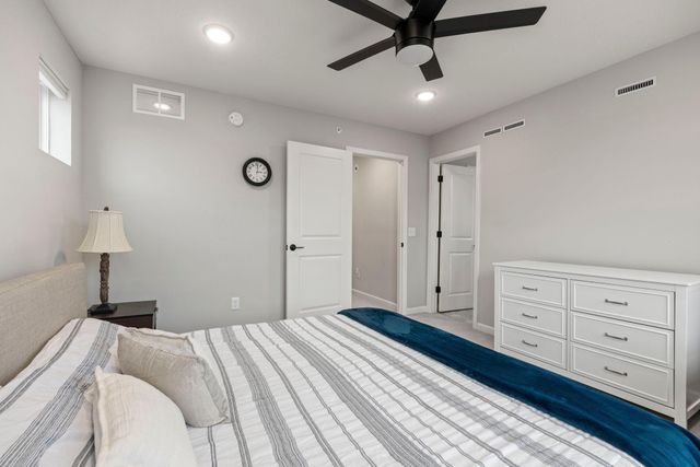 5882 156th Street W, Apple Valley, MN 55124