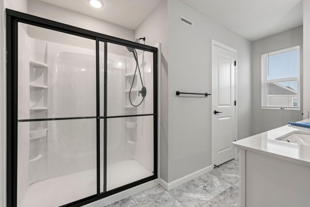 5882 156th Street W, Apple Valley, MN 55124