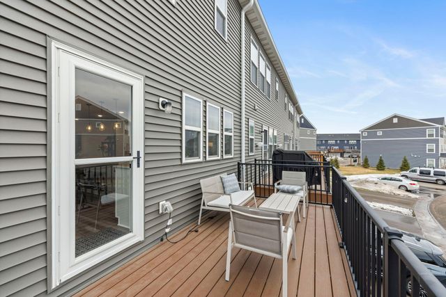 5882 156th Street W, Apple Valley, MN 55124