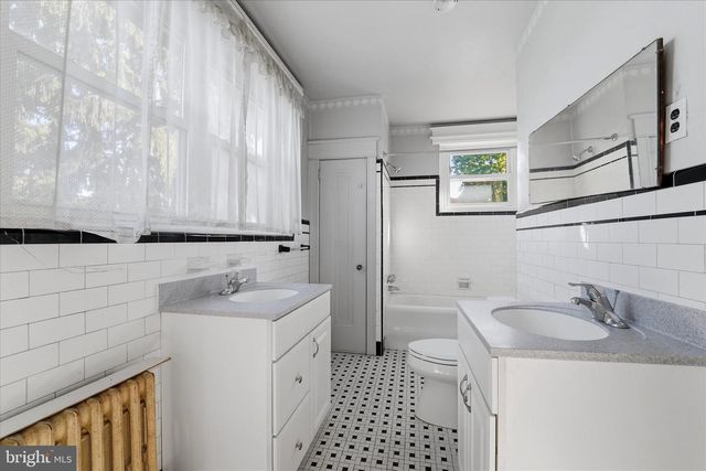 6514 N RADCLIFFE ST, Bristol, PA 19007