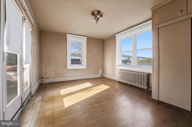 6514 N RADCLIFFE ST, Bristol, PA 19007