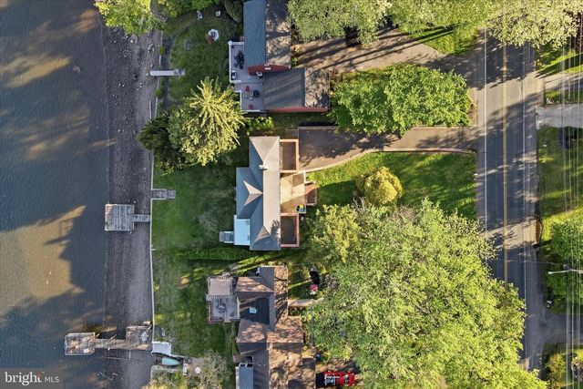 6514 N RADCLIFFE ST, Bristol, PA 19007