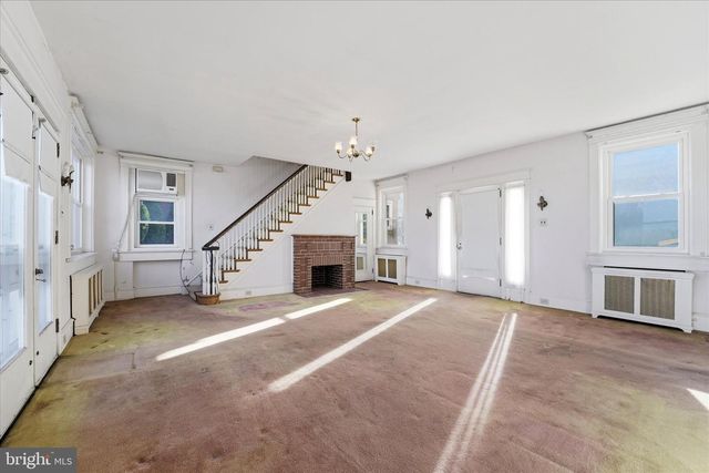 6514 N RADCLIFFE ST, Bristol, PA 19007