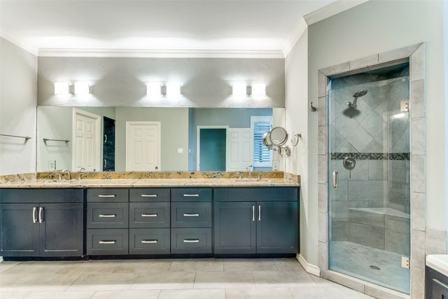 3805 Briarhaven Road, Fort Worth, TX 76109