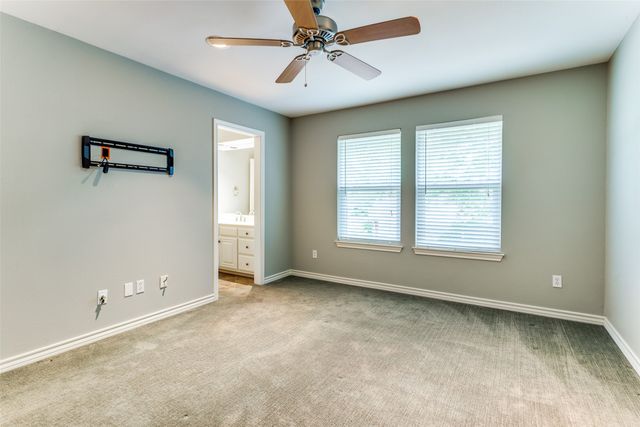 3805 Briarhaven Road, Fort Worth, TX 76109