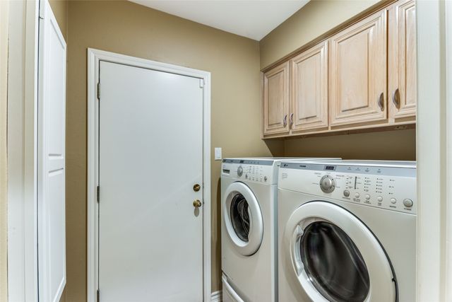 3805 Briarhaven Road, Fort Worth, TX 76109