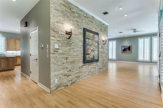 3805 Briarhaven Road, Fort Worth, TX 76109