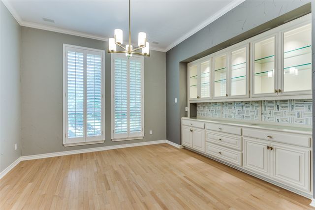 3805 Briarhaven Road, Fort Worth, TX 76109