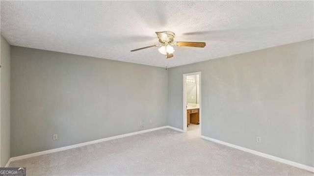 130 Stratford Way, Fayetteville, GA 30214