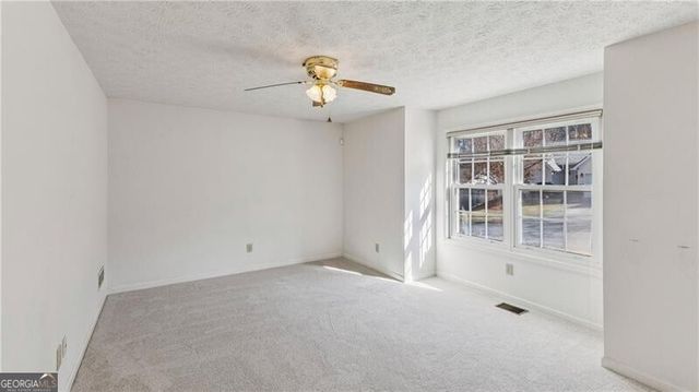 130 Stratford Way, Fayetteville, GA 30214