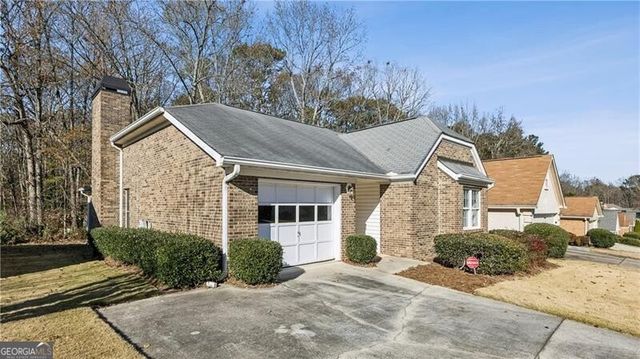 130 Stratford Way, Fayetteville, GA 30214