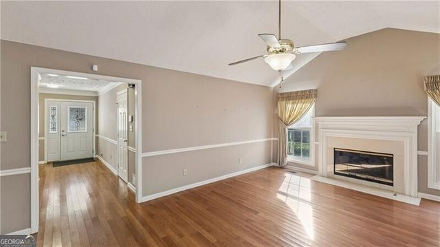 130 Stratford Way, Fayetteville, GA 30214