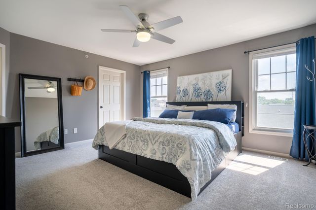192 Amys Walk, Auburn Hills, MI 48326