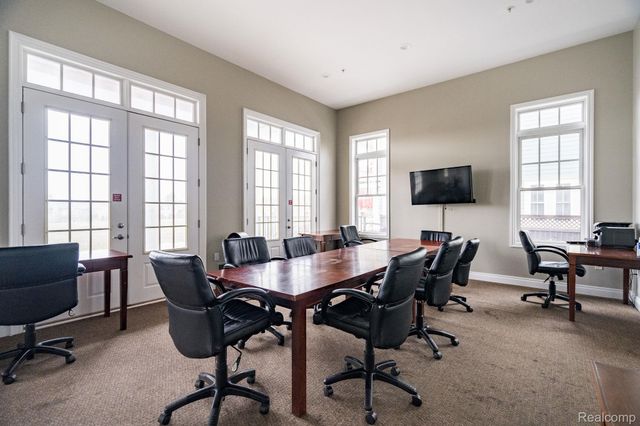 192 Amys Walk, Auburn Hills, MI 48326