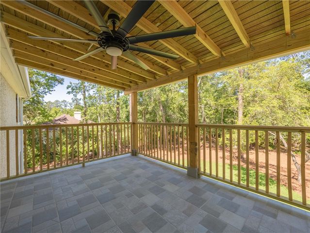 160 Butler Lake Drive, St Simons Island, GA 31522