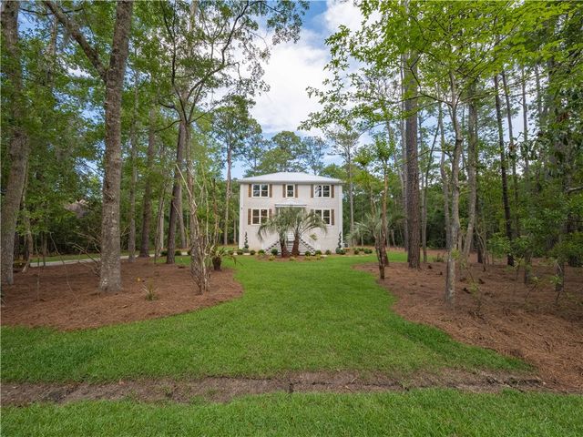 160 Butler Lake Drive, St Simons Island, GA 31522