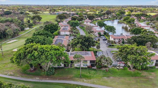 21501 Juego Circle 29 F, Boca Raton, FL 33433