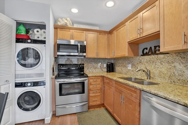 21501 Juego Circle 29 F, Boca Raton, FL 33433