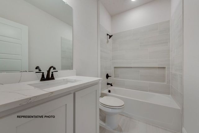 1040 Monaco Court, Springtown, TX 76082