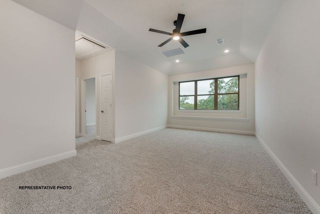 1040 Monaco Court, Springtown, TX 76082