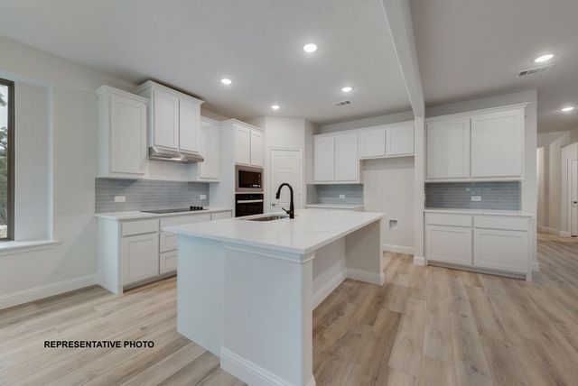 1040 Monaco Court, Springtown, TX 76082