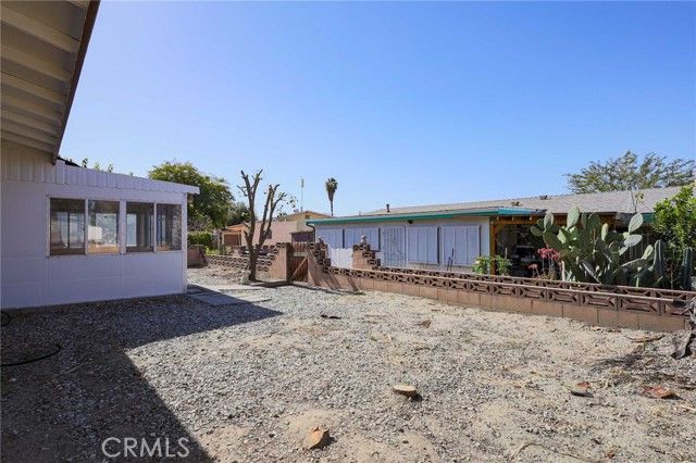 811 S State, Hemet, CA 92543